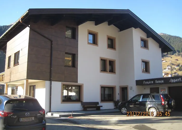 Haus Ganeu