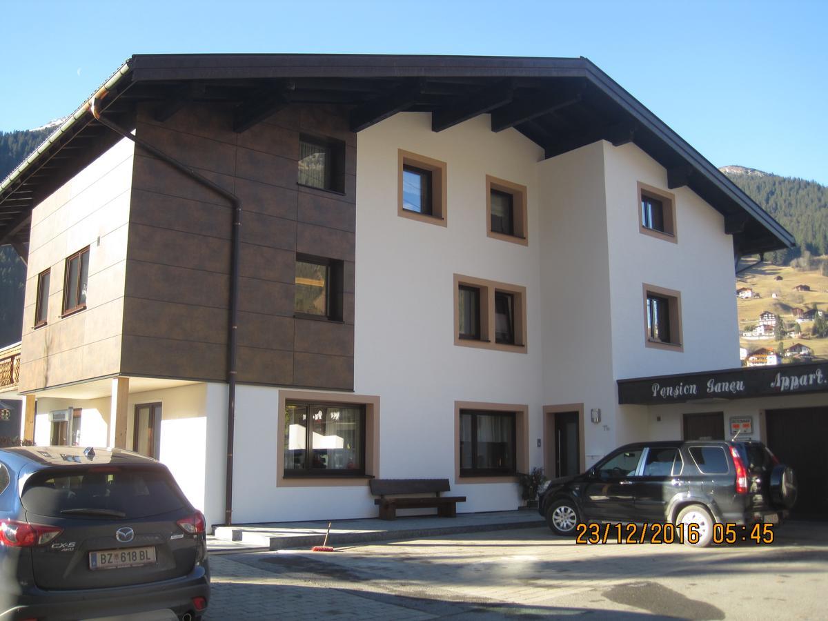 Apartment Haus Ganeu